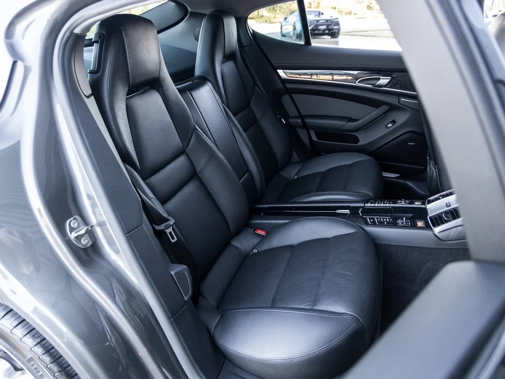 Used 2014 Porsche Panamera S RWD image 28