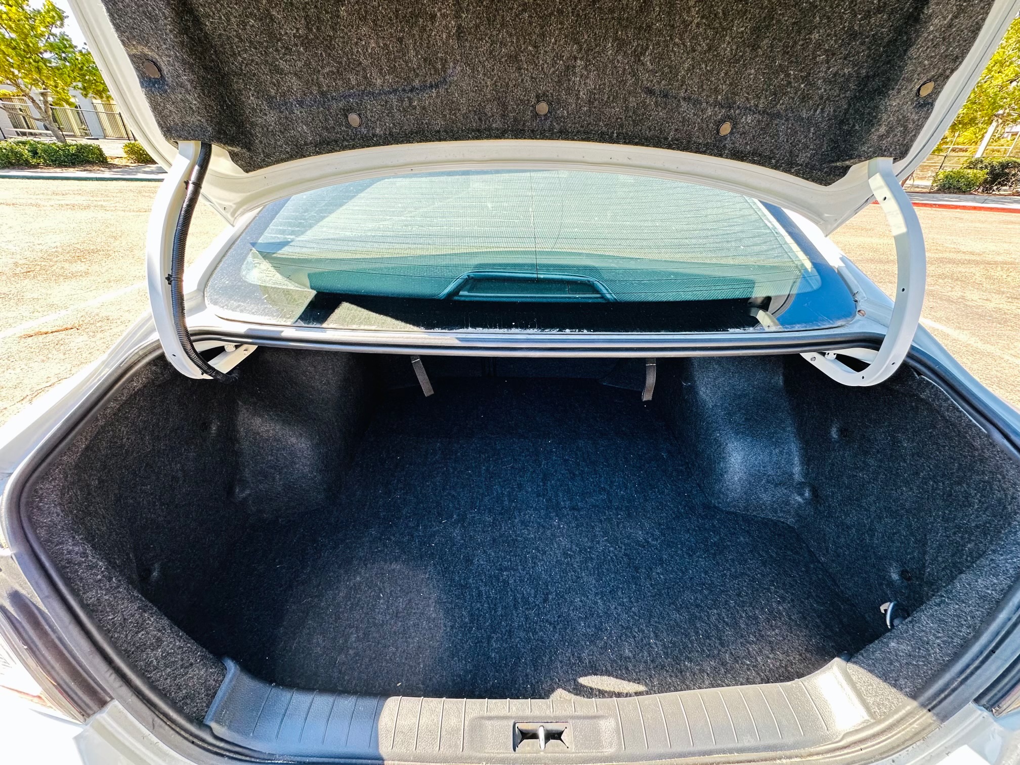 Used 2014 Nissan Altima 2.5 SV FWD image 15