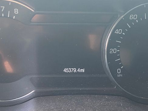 Used 2015 Lincoln MKC FWD w/ Equipment Group 101A Select image 6