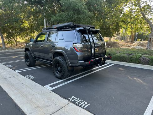 Used 2022 Toyota 4Runner TRD Pro AWD/4WD image 2