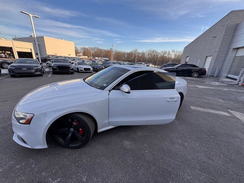 Used 2013 Audi RS 5 Coupe w/ Audi MMI Navigation Plus Pkg image 1