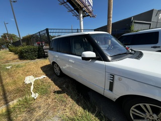 Used 2012 Land Rover Range Rover HSE LUX AWD/4WD image 10