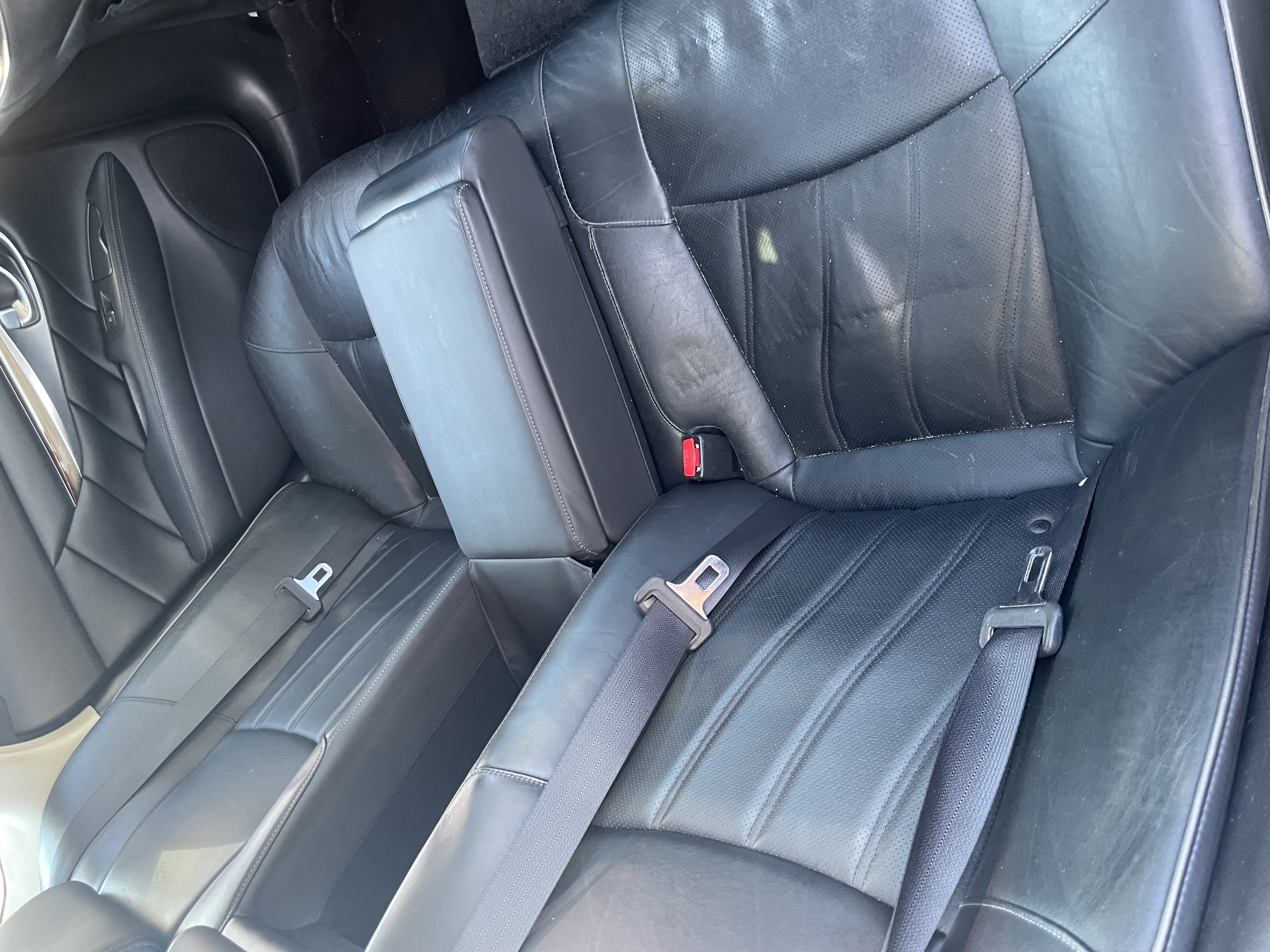 Used 2012 INFINITI M37 x w/ Deluxe Touring Pkg AWD/4WD image 6