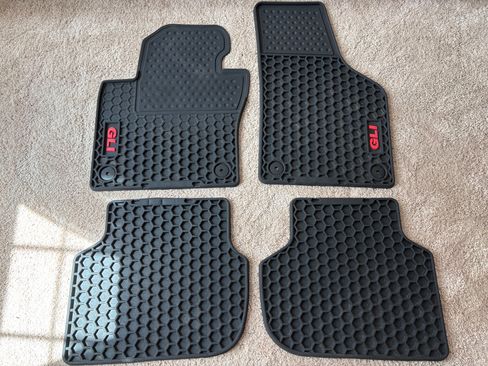 Used 2013 Volkswagen Jetta GLI Autobahn FWD image 26