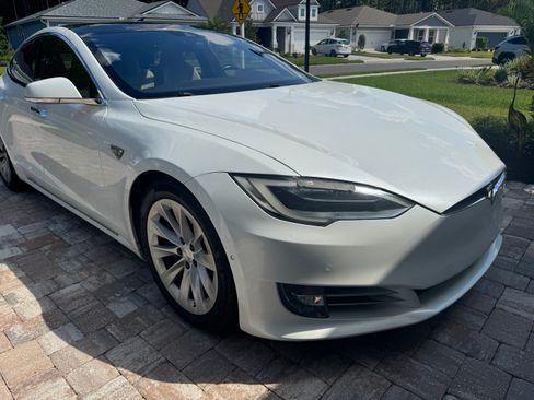 Used 2016 Tesla Model S 90D AWD/4WD image 12