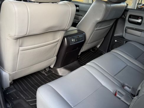 Used 2016 Toyota Sequoia Limited w/ Safety & Convenience Package RWD image 21