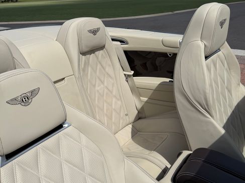 Used 2014 Bentley Continental GT AWD/4WD image 25
