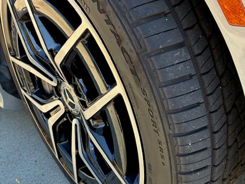 Used 2021 Mercedes-Benz E 450 Coupe image 23