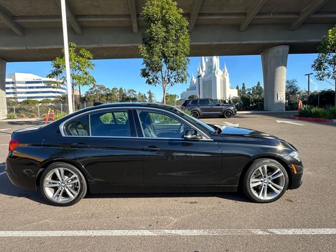 Used 2018 BMW 330i Sedan image 5