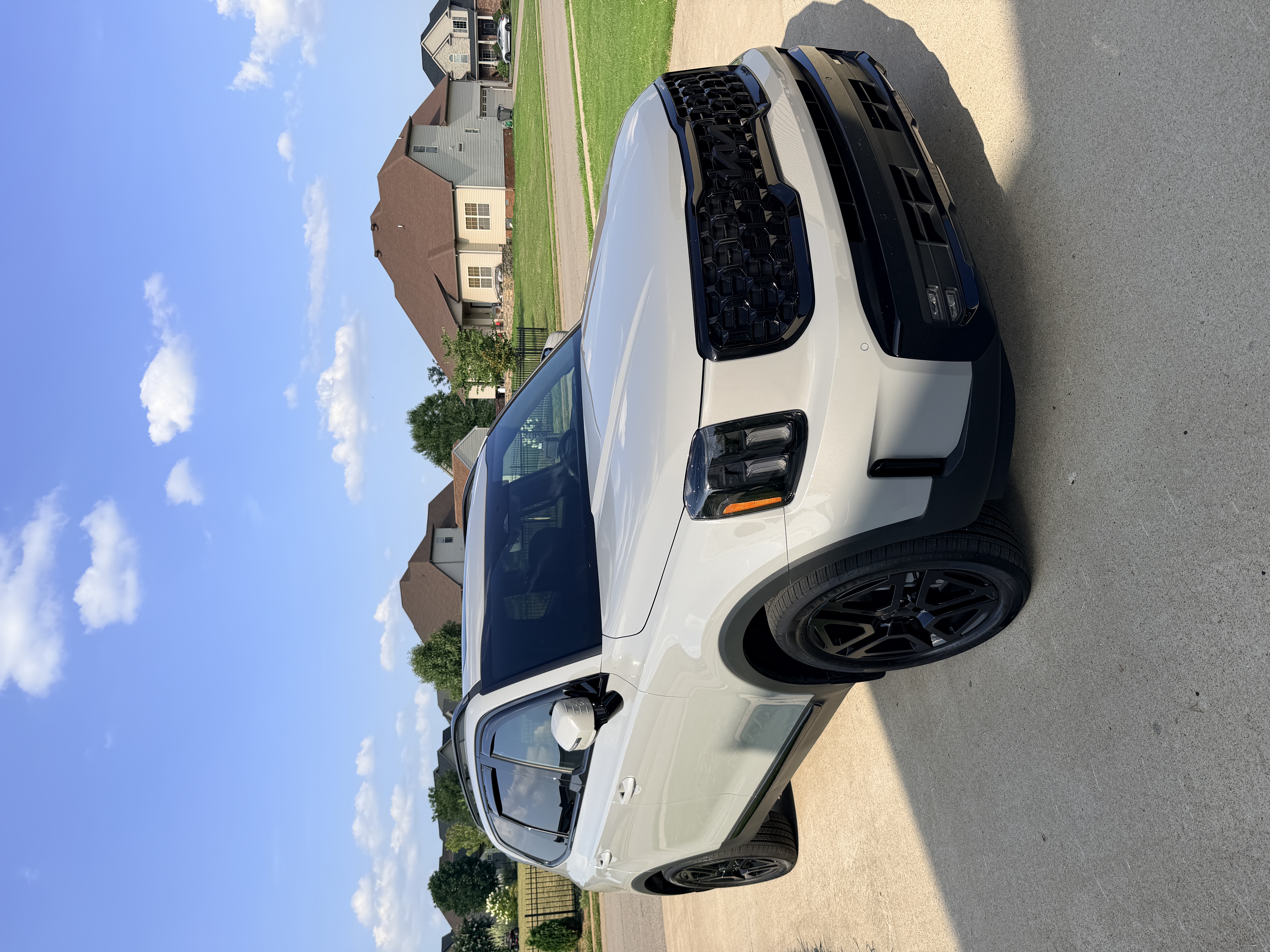 Used 2025 Kia Telluride SX Prestige X-Line AWD/4WD image 4