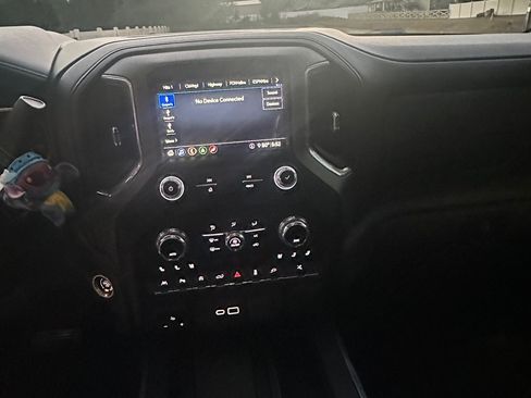 Used 2020 GMC Sierra 1500 Denali w/ Denali Ultimate Package image 17