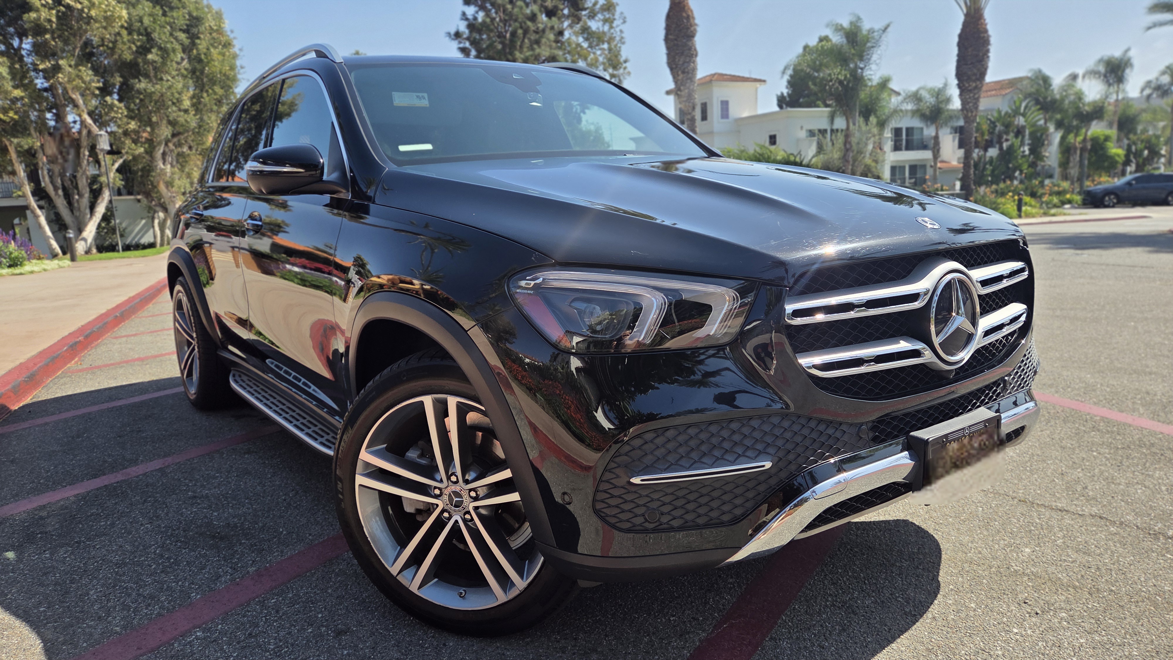 Used 2020 Mercedes-Benz GLE 350 4MATIC image 4