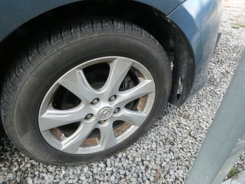 Used 2010 MAZDA MAZDA3 i Touring image 25