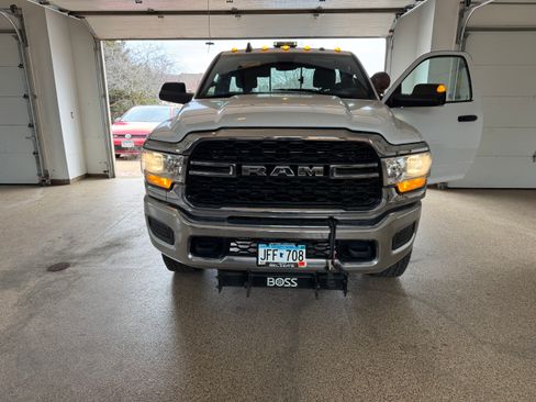 Used 2022 RAM 2500 Tradesman image 1