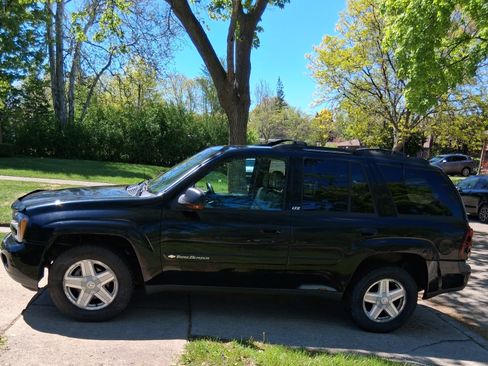 Used 2002 Chevrolet TrailBlazer LTZ AWD/4WD image 4