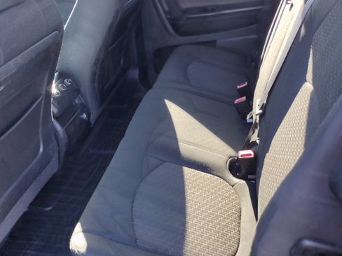 Used 2012 Chevrolet Traverse LT image 13