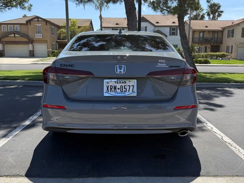 Used 2026 Honda Civic Sport image 4