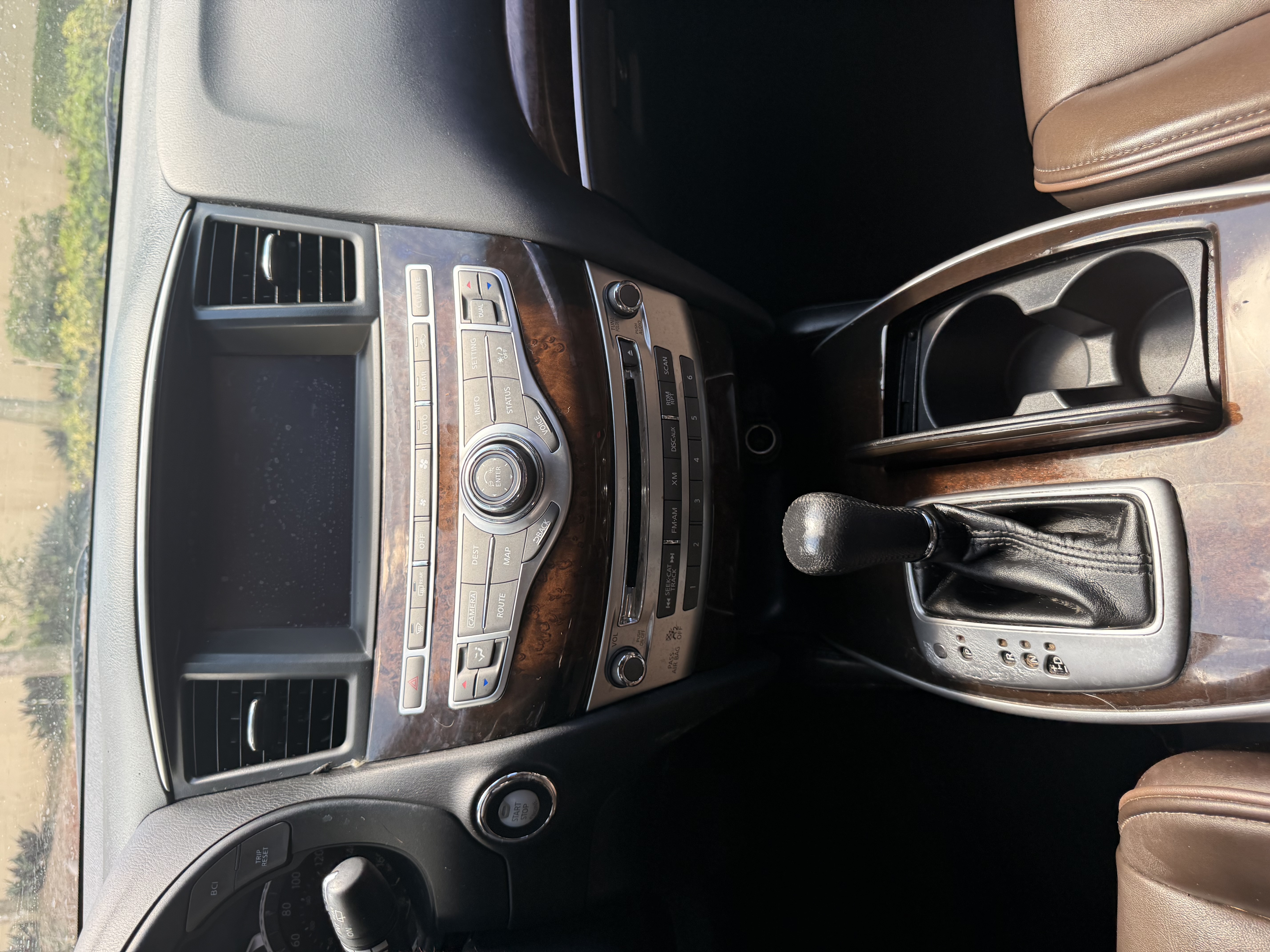 Used 2015 INFINITI QX60 FWD w/ Deluxe Touring Package image 5