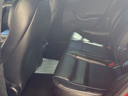 Used 2021 Tesla Model S Plaid image 24