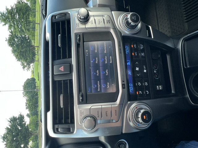 Used 2016 Toyota 4Runner Limited RWD image 10