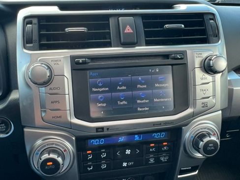 Used 2016 Toyota 4Runner Limited RWD image 10