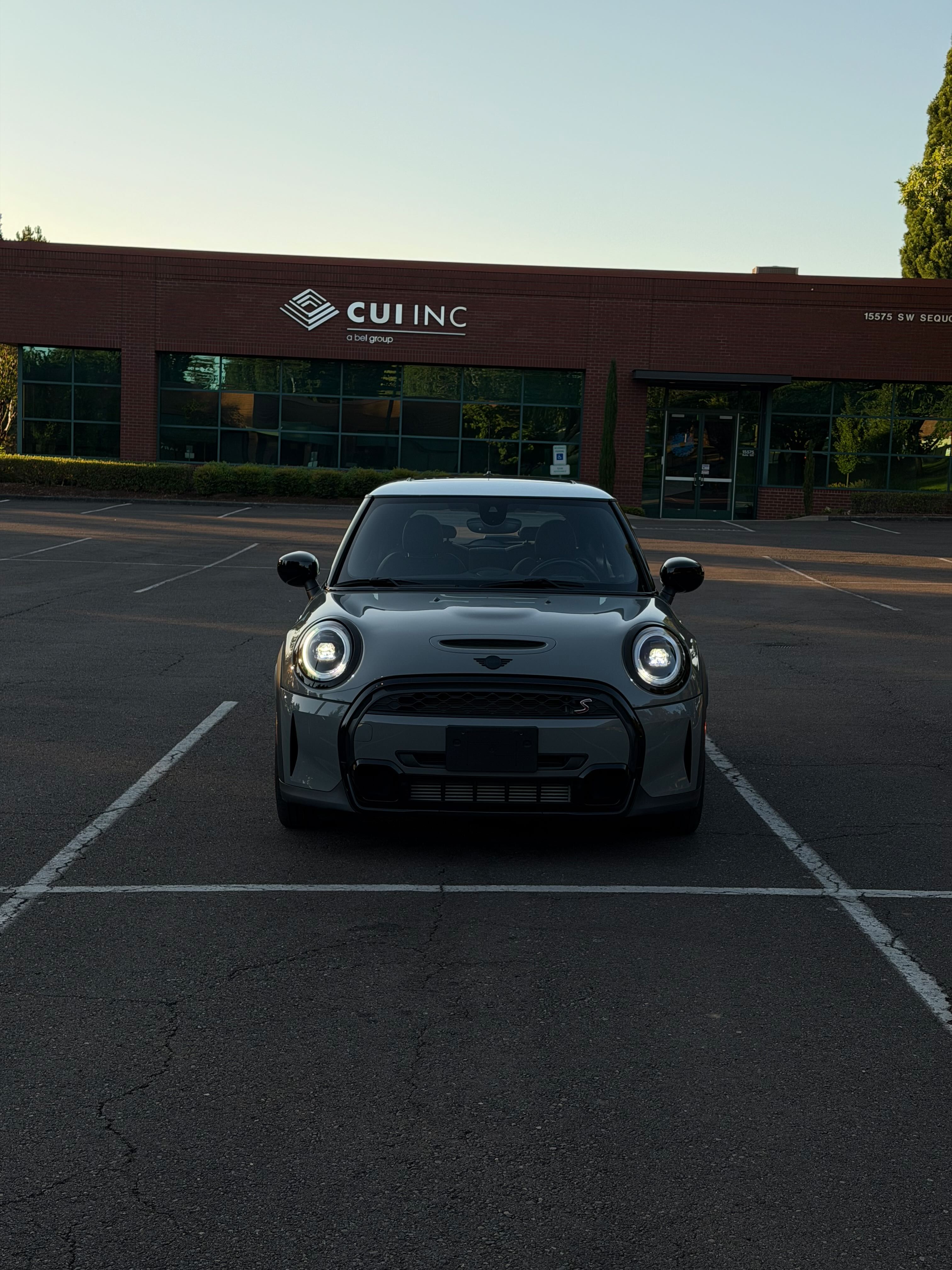 Used 2023 MINI Cooper S FWD image 15