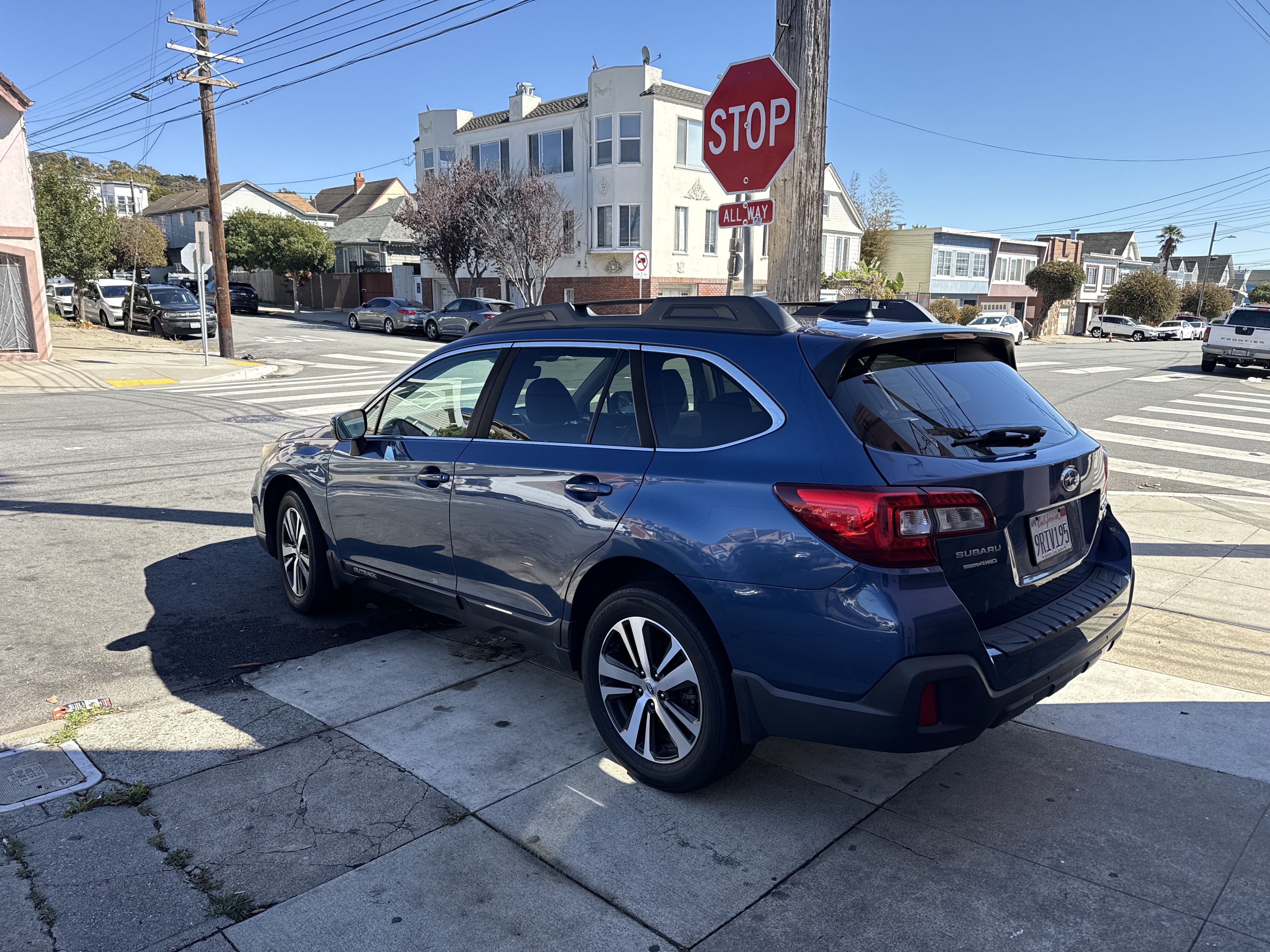 Used 2019 Subaru Outback 3.6R Limited w/ Popular Package #2 AWD/4WD image 4