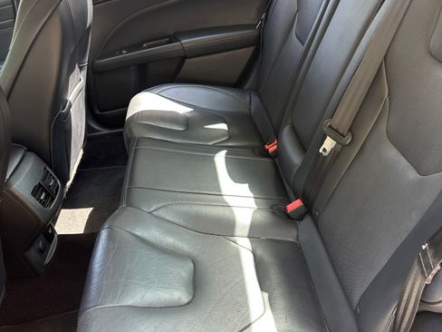 Used 2017 Ford Fusion Energi Titanium FWD image 10