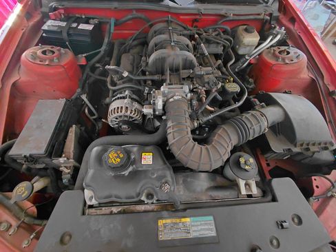 Used 2007 Ford Mustang Coupe image 15