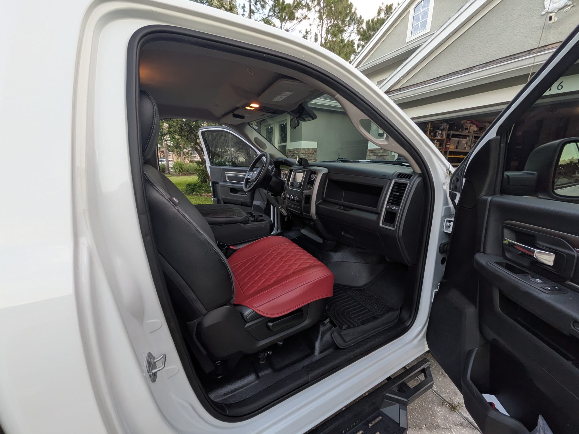 Used 2022 RAM 1500 Tradesman w/ Power & Remote Entry Group RWD image 21