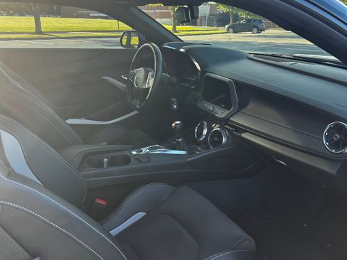 Used 2022 Chevrolet Camaro SS image 21