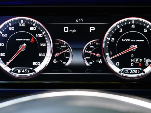 Used 2015 Mercedes-Benz S 63 AMG 4MATIC Sedan image 26