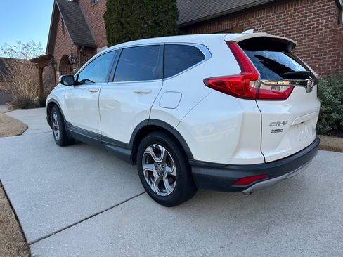 Used 2018 Honda CR-V EX image 5