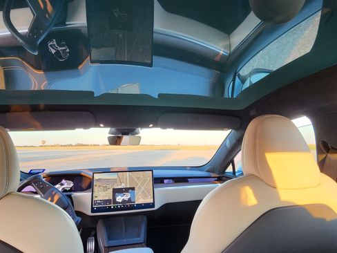 Used 2021 Tesla Model S Long Range image 15