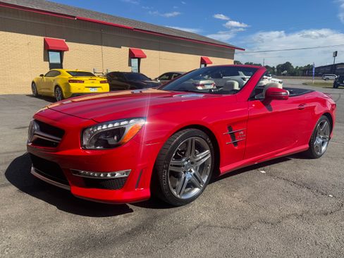 Used 2013 Mercedes-Benz SL 63 AMG image 18