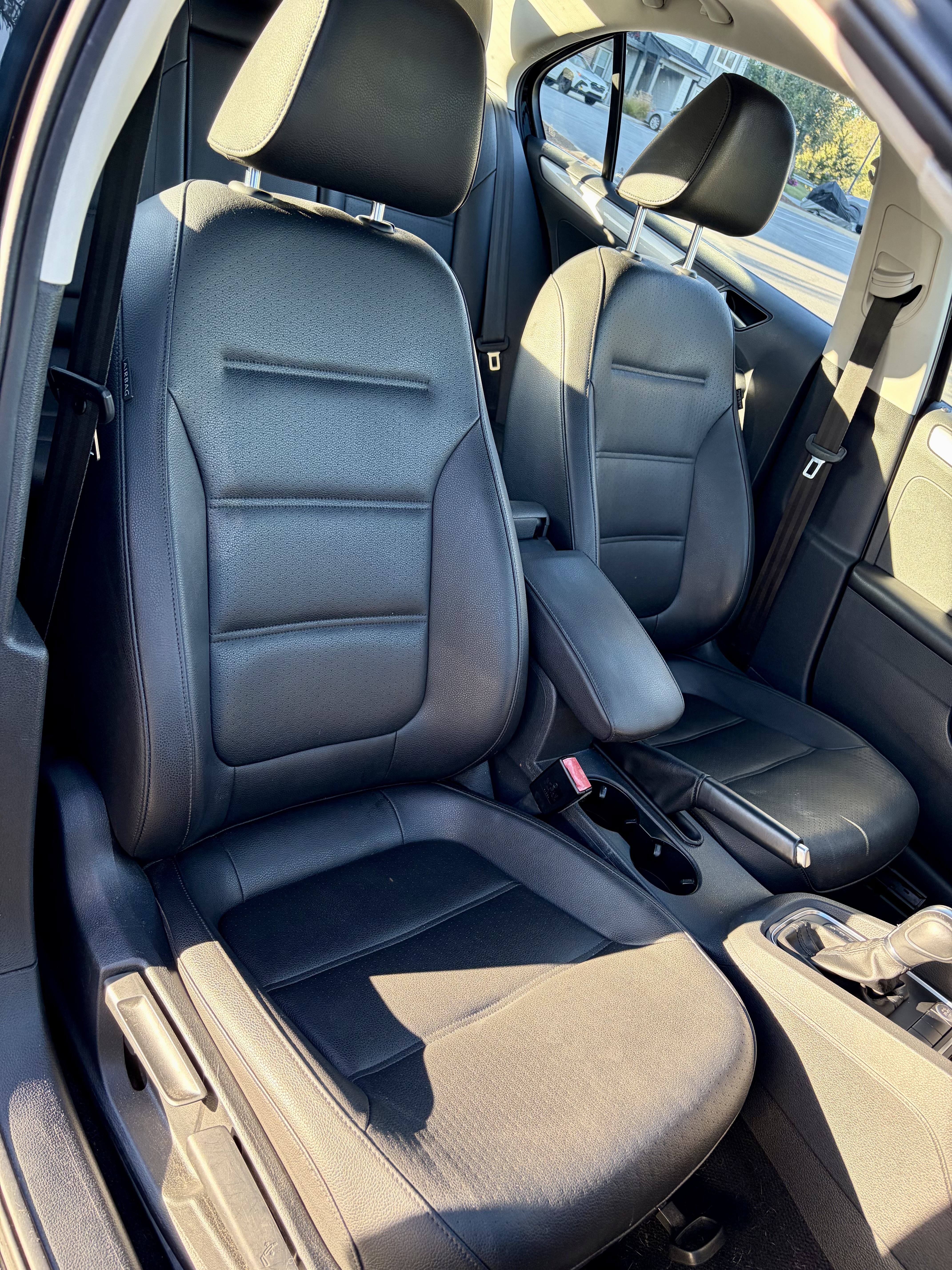 Used 2017 Volkswagen Jetta SE FWD image 15