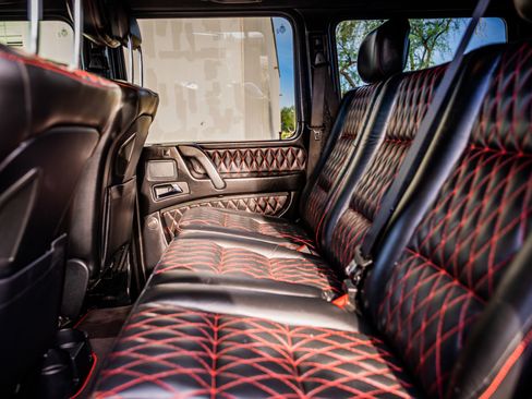Used 2015 Mercedes-Benz G 550 image 19