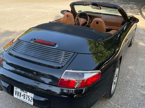 Used 2003 Porsche 911 Cabriolet image 5
