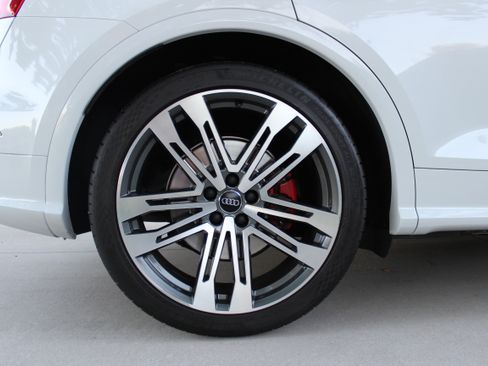 Used 2020 Audi SQ5 Premium Plus AWD/4WD image 11