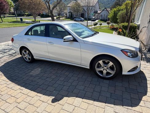 Used 2014 Mercedes-Benz E 350 E 350 Sedan 4D image 12