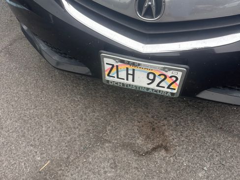 Used 2015 Acura ILX w/ Premium Package image 2