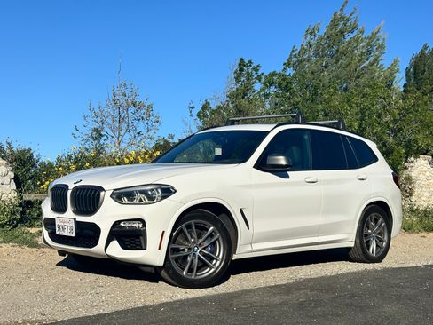 Used 2018 BMW X3 M40i image 1