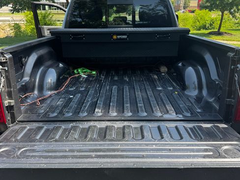 Used 2023 RAM 2500 Big Horn w/ Level B Equipment Group AWD/4WD image 12