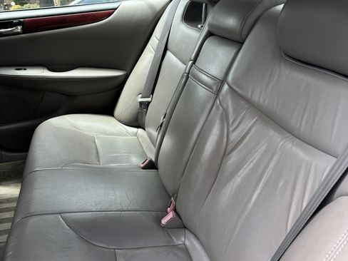 Used 2003 Lexus ES 330 w/ Premium Pkg FWD image 11