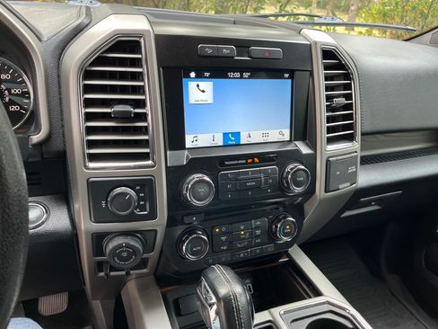 Used 2016 Ford F150 Lariat w/ Equipment Group 501A Mid image 14