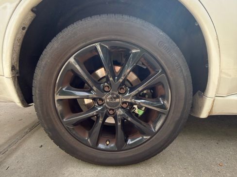 Used 2017 Dodge Durango R/T w/ Trailer Tow Group IV AWD/4WD image 21