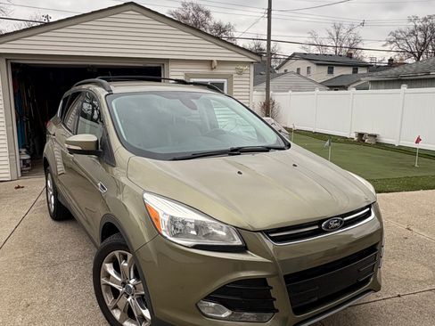 Used 2013 Ford Escape SEL image 6