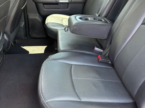 Used 2018 RAM 1500 Laramie AWD/4WD image 15