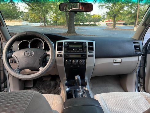 Used 2008 Toyota 4Runner Sport RWD image 16