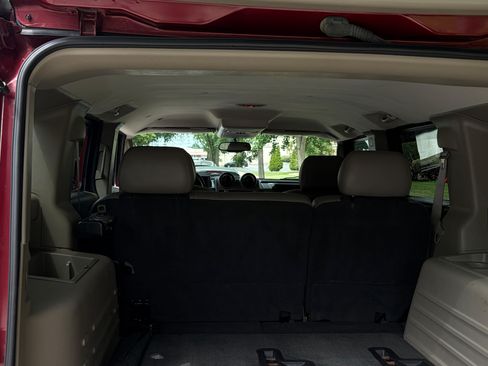 Used 2003 HUMMER H2 w/ Preferred Equipment Group AWD/4WD image 12